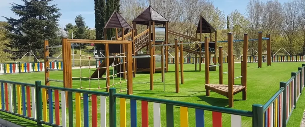 Equipamiento de Parques Infantiles con Cespex: Seguridad, Innovación y Diversión