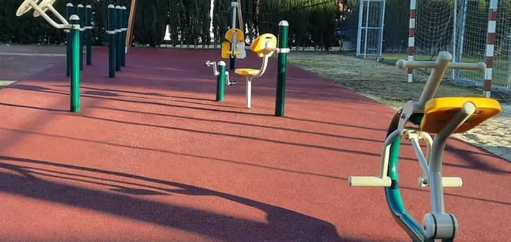 Equipamiento Para Áreas De Ejercicio en Extremadura: Fomentando la Salud al Aire Libre